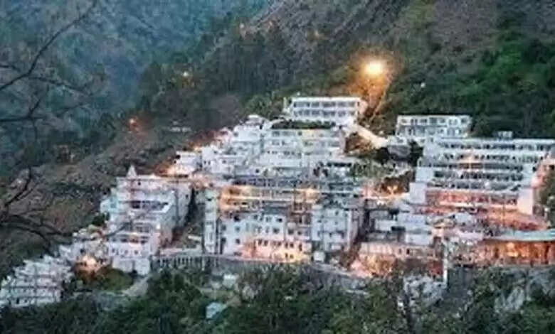 नए साल पर वैष्णो देवी के दर्शन के लिए कटड़ा में सुरक्षा के कड़े इंतजाम