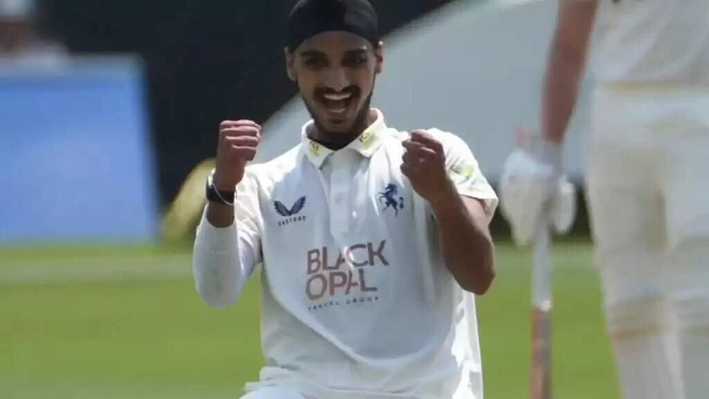 इंग्लैंड टेस्ट सीरीज से बाहर हुए साई सुदर्शन और अर्शदीप सिंह, नए खिलाड़ियों को मिलेगा मौका