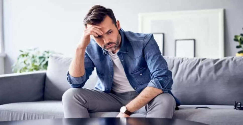 नौकरी या पारिवारिक व्यवसाय: एक युवक की दुविधा