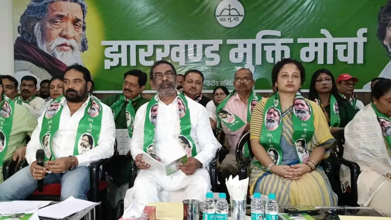 घाटशिला उपचुनाव: बीजेपी और JMM के बीच सीधी टक्कर