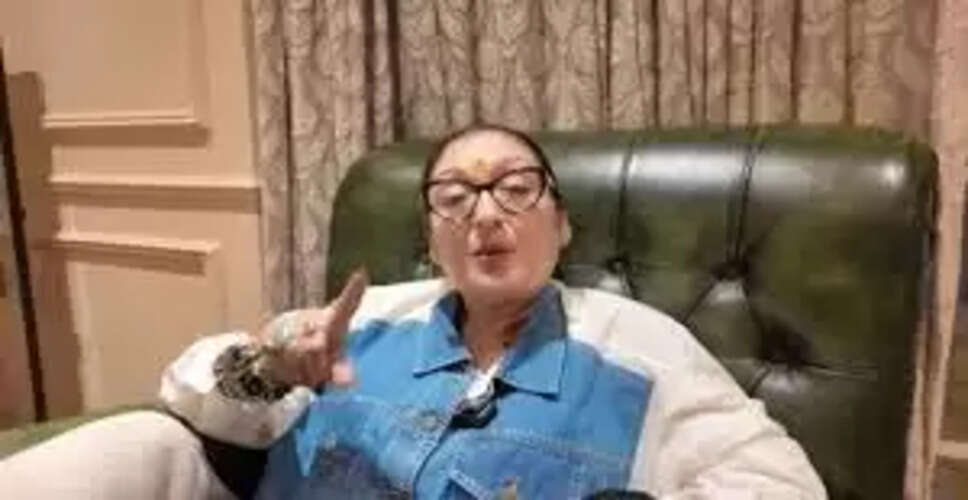 धर्मेंद्र की सेहत पर देशभर में चिंता, सुनीता आहूजा ने की प्रार्थना