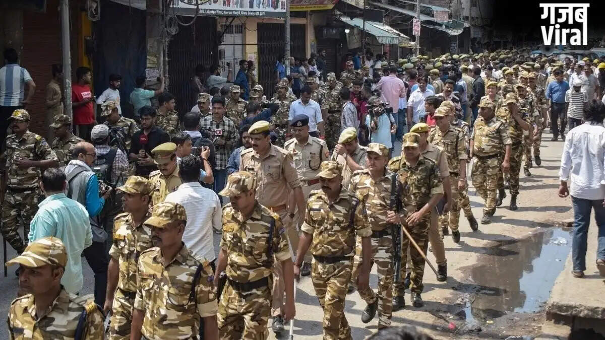 गाजियाबाद में मदरसों पर कार्रवाई, सूर्या की मां को मिली नौकरी