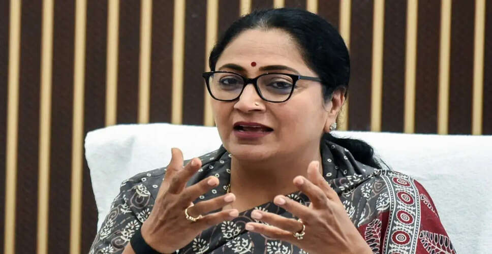 दिल्ली में होटल में आग लगने से 21 लोगों की मौत, सरकार ने सख्त कार्रवाई की चेतावनी दी
