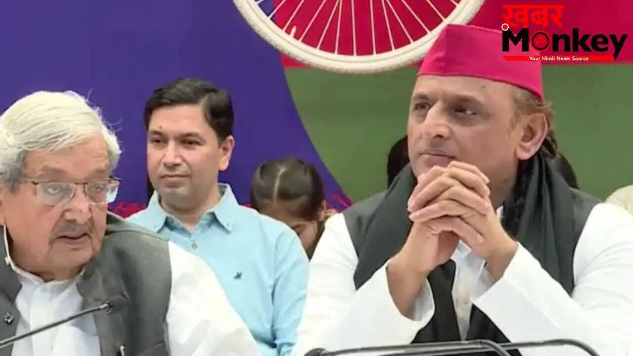 अखिलेश यादव का बीजेपी पर महंगाई को लेकर तीखा हमला