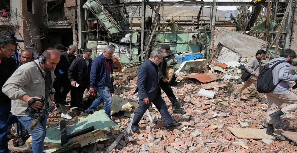 ईरान ने ट्रंप के अल्टीमेटम को किया खारिज, युद्ध की स्थिति गंभीर