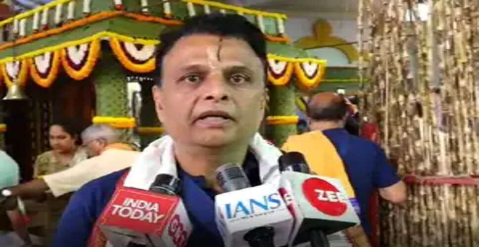 बैकुंठ एकादशी पर हुबली के वेंकटरमण मंदिर में भक्तों की उमड़ी भीड़