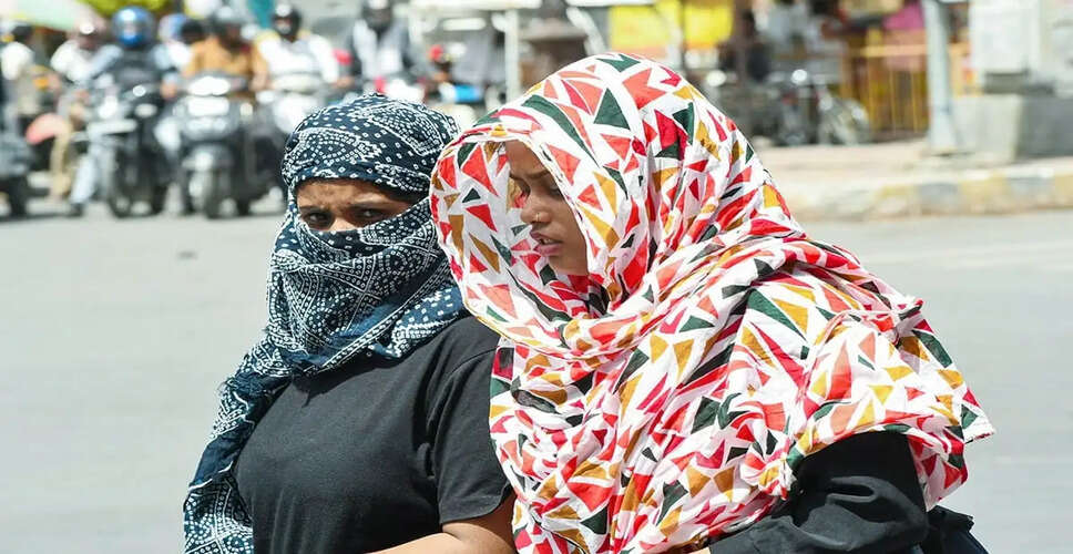 भारत में गर्मी का कहर: लू और बिजली कटौती से परेशान लोग