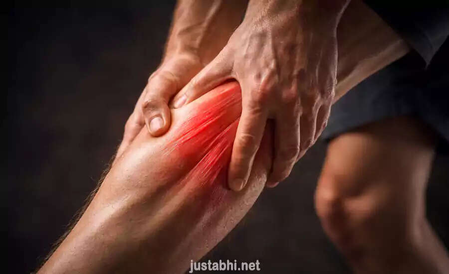 मांसपेशियों में ऐंठन: कारण, लक्षण और घरेलू उपाय