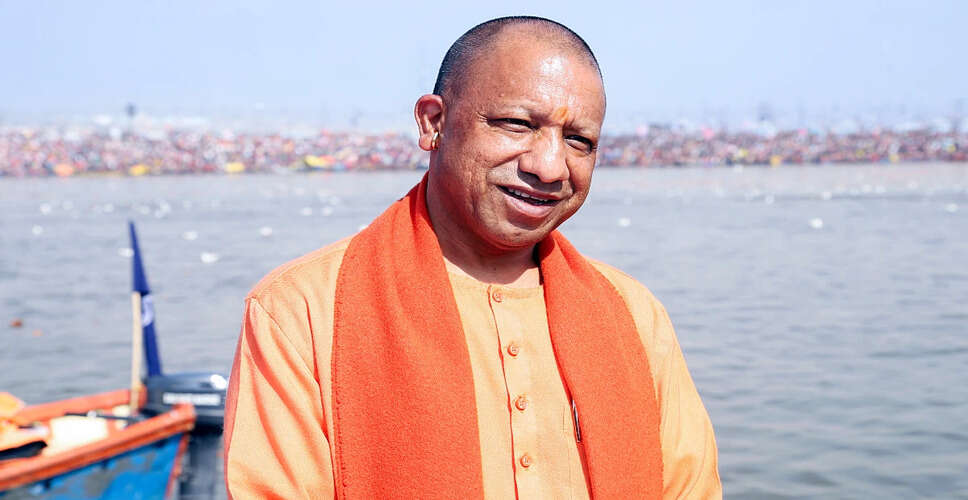 योगी आदित्यनाथ ने आपातकाल के नायकों के लिए कैशलेस उपचार की घोषणा की