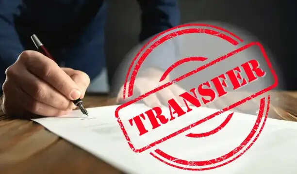 उत्तर प्रदेश में 27 IPS अधिकारियों के तबादले, कई जिलों में नए कप्तान नियुक्त