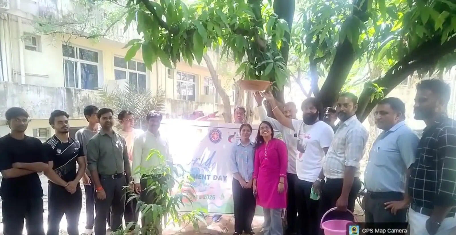 UEM जयपुर में पर्यावरण संरक्षण के लिए वृक्षारोपण कार्यक्रम का आयोजन
