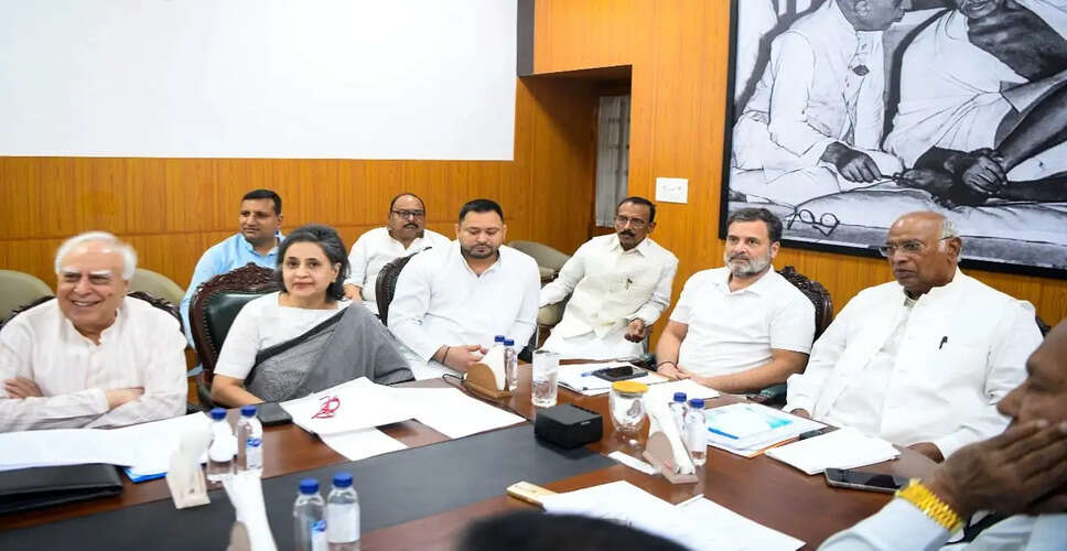 कांग्रेस अध्यक्ष ने महिला आरक्षण विधेयक पर उठाए सवाल, सरकार के तरीके पर जताई आपत्ति