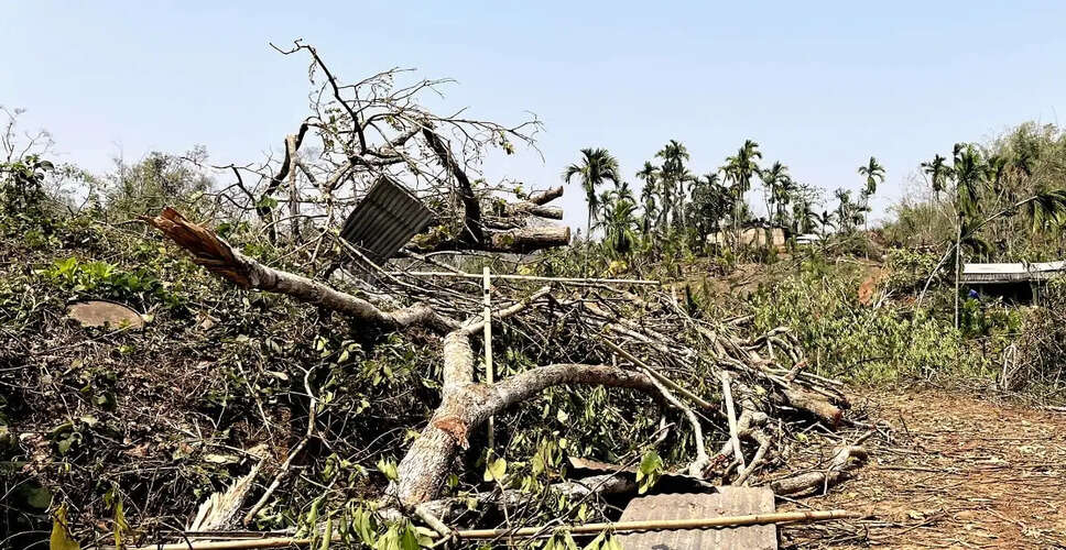 उत्तर प्रदेश में बेमौसम बारिश और आंधी से भारी तबाही, 111 लोगों की मौत
