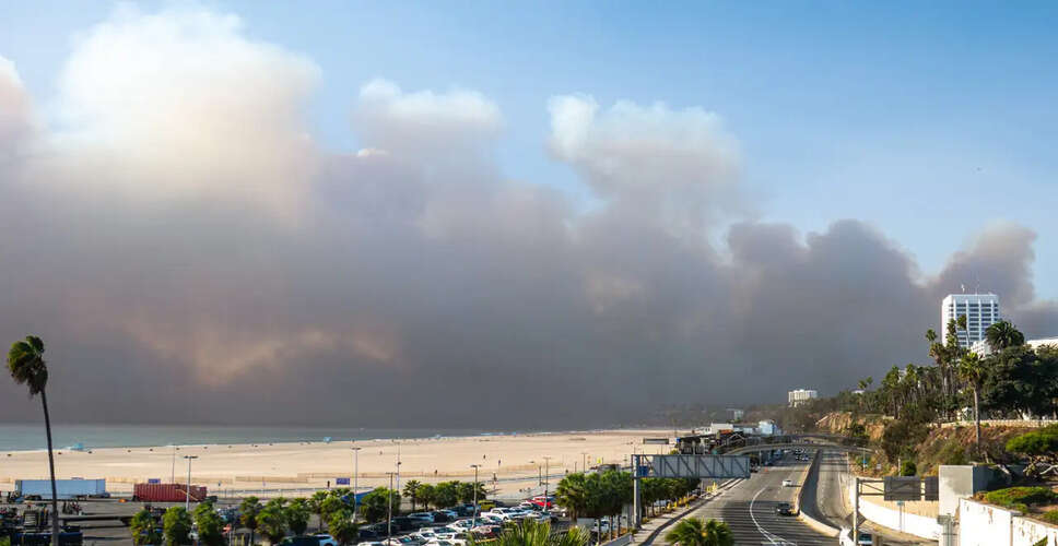 इंडियो, कैलिफोर्निया में आवासीय अग्निकांड से हड़कंप