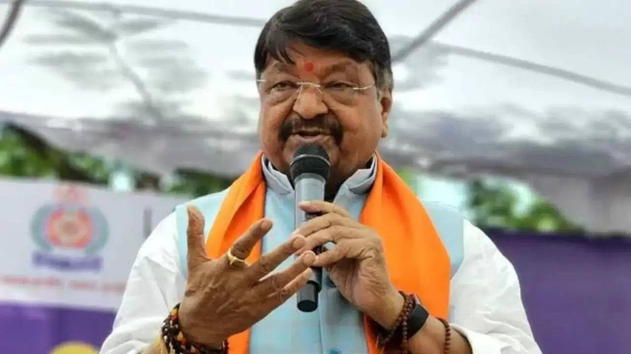 कैलाश विजयवर्गीय का बयान: चुनावी वादों को पूरा करना चुनौतीपूर्ण