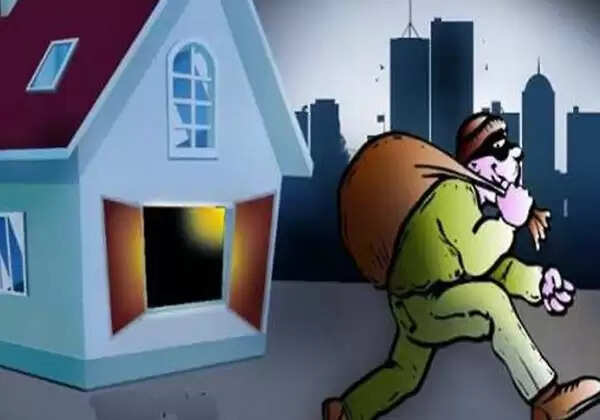 दिल्ली में कूलर में नशीला पदार्थ मिलाकर चोरी की वारदात
