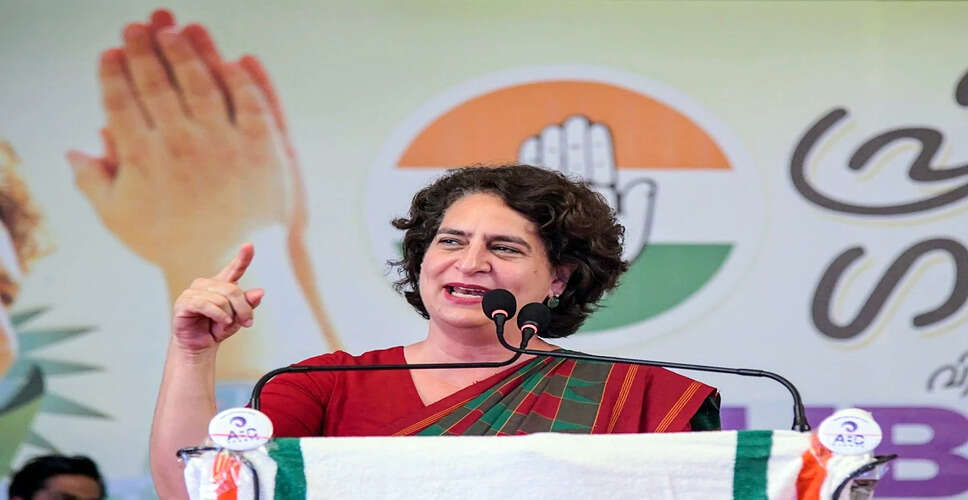 प्रियंका गांधी ने चुनाव आयोग पर लोकतंत्र को चुनौती देने का आरोप लगाया