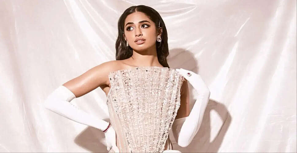 सिनेमाई दुनिया में सिनी शेट्टी का आगमन: दोस्ताना 2 में लीड रोल