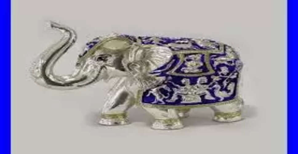 चांदी के हाथी से आर्थिक समृद्धि के उपाय