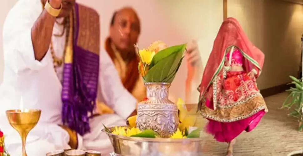 दुल्हन ने पंडित के साथ भागकर मचाई हलचल, जानें पूरा मामला