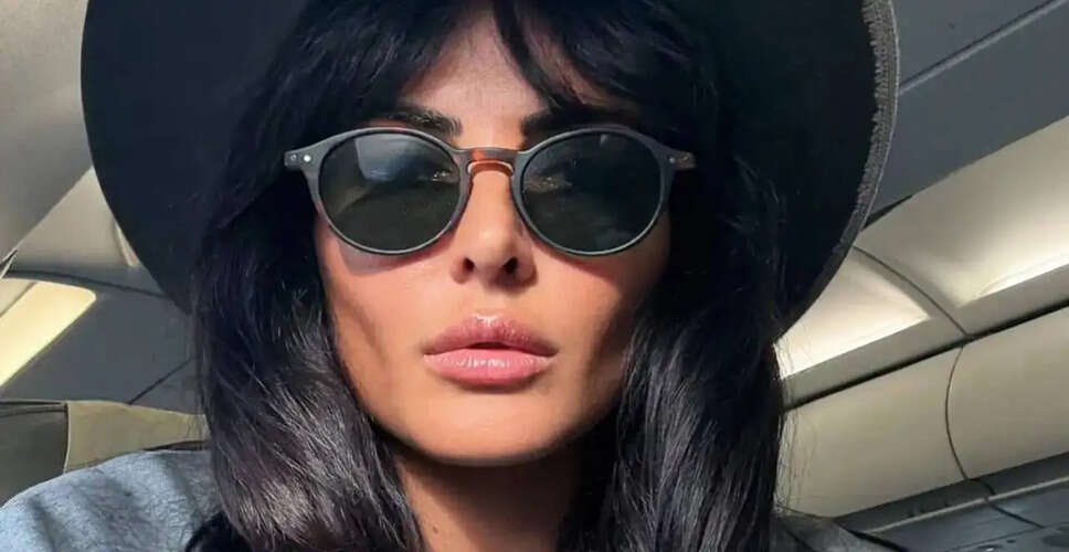 मंदाना करीमी ने ईरान में महिलाओं के अधिकारों के लिए उठाई आवाज़