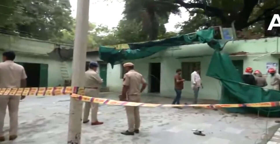 दिल्ली में हुमायूं के मकबरे पर हादसा: दीवार गिरने से पांच की मौत