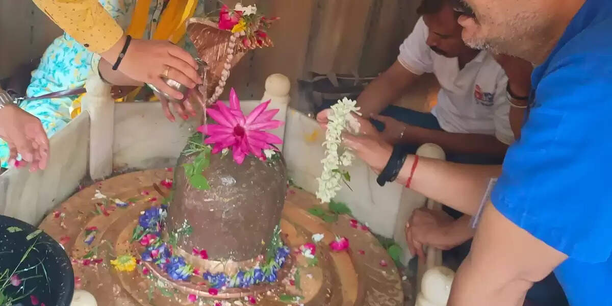 ऋणमुक्तेश्वर महादेव: कर्ज से मुक्ति का अद्भुत मंदिर