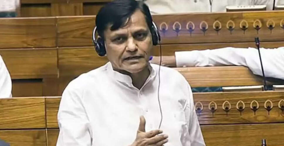 नक्सलवाद से संबंधित हिंसा में 81 प्रतिशत की कमी: केंद्रीय गृह राज्य मंत्री का बयान