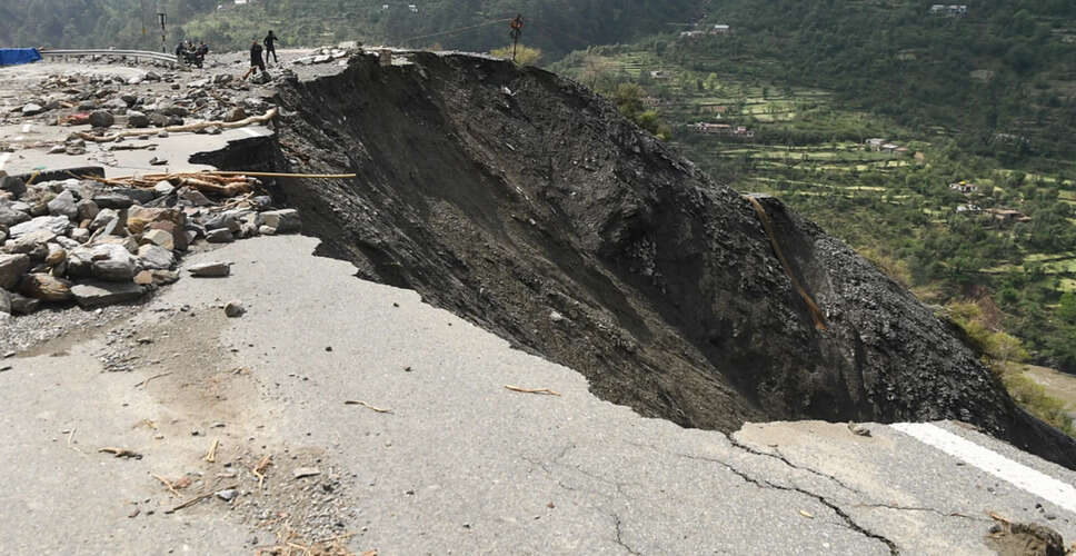 उत्तरकाशी में बादल फटने से मजदूर लापता, राहत कार्य जारी