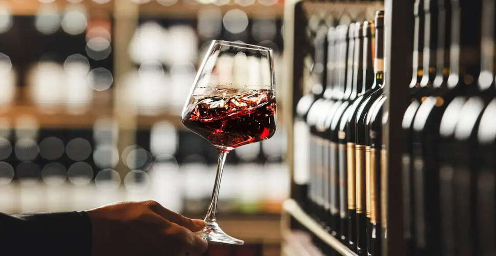 क्या शराब पीने से जीवनकाल बढ़ सकता है? जानें वाइन के फायदों के बारे में