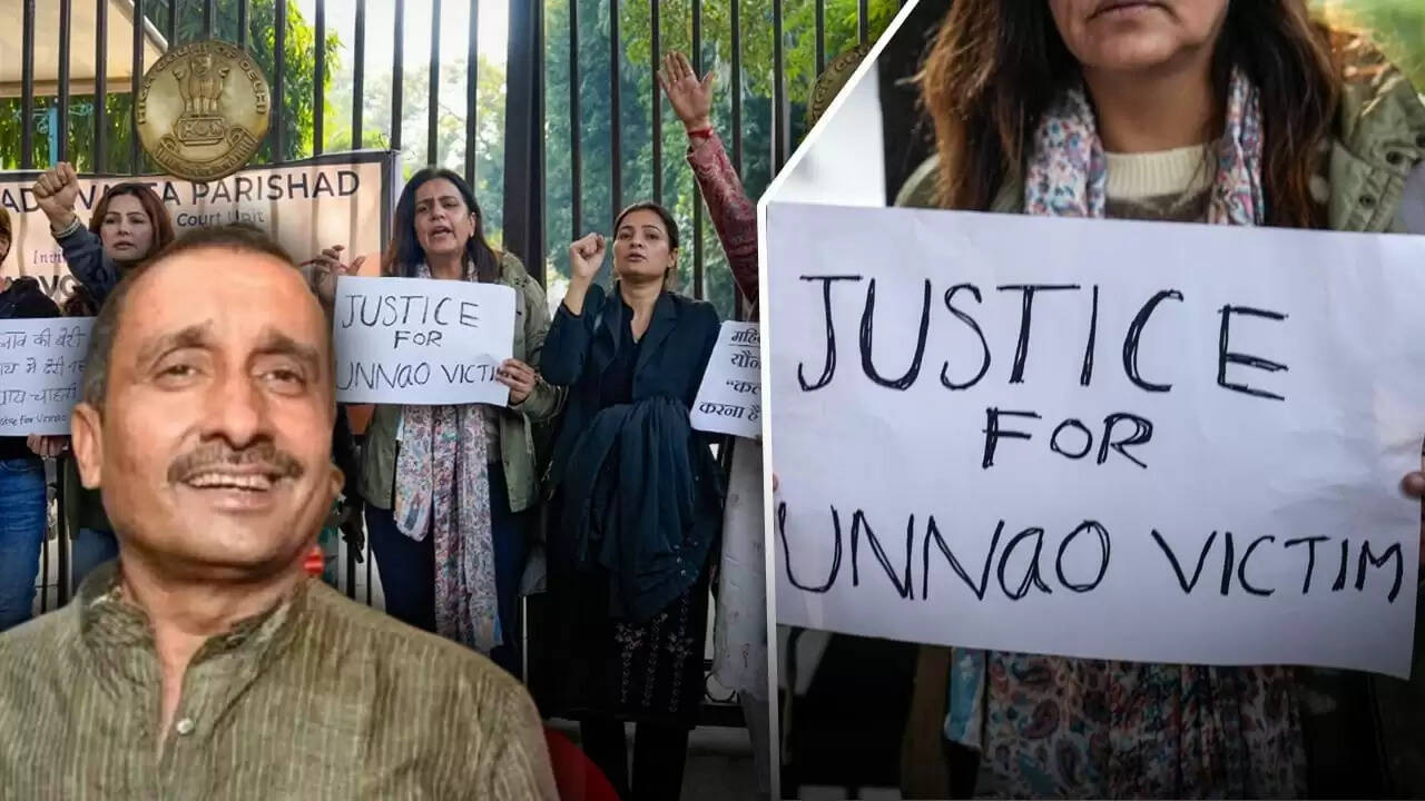 दिल्ली हाईकोर्ट के फैसले के खिलाफ महिलाओं का प्रदर्शन, कुलदीप सेंगर की जमानत पर उठे सवाल