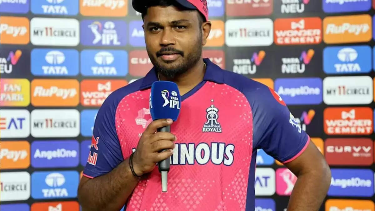IPL 2026 से पहले CSK को नया कप्तान, धोनी ने गायकवाड़ की जगह संजू सैमसन को दी जिम्मेदारी