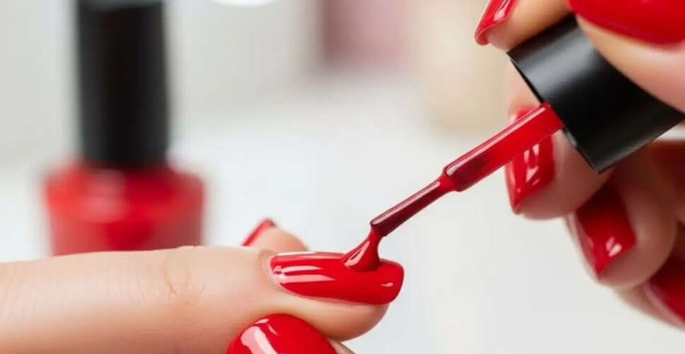 नेल पॉलिश और कैंसर का खतरा: जानें कैसे सुरक्षित रहें