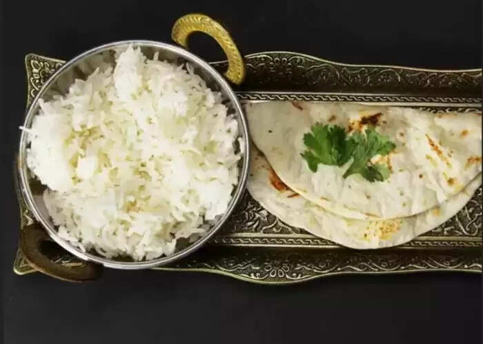 भारत में रोटी और चावल: क्या पहले क्या बाद में खाना चाहिए?
