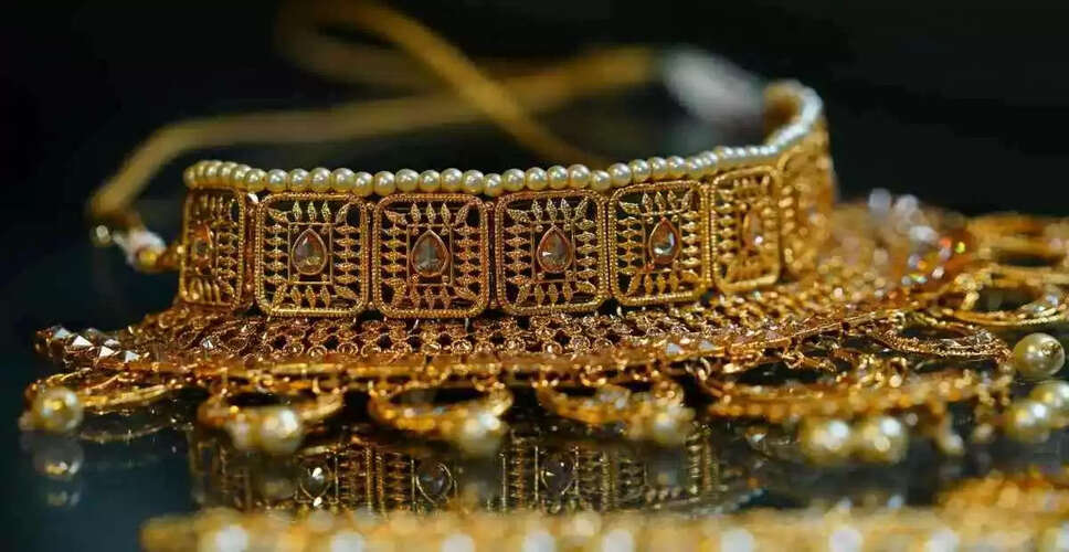 सोने और चांदी की कीमतों में गिरावट: जानें ताजा रेट्स