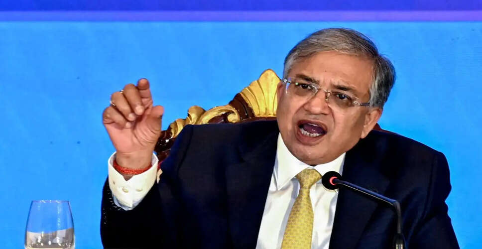 पश्चिम बंगाल विधानसभा चुनाव 2026: चुनाव आयोग में विवाद और कार्रवाई