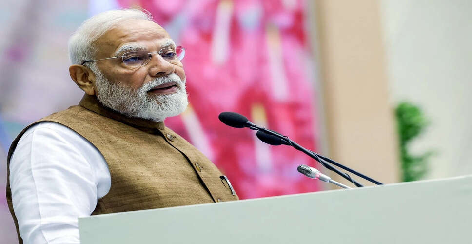 पीएम मोदी का मणिपुर दौरा: विकास की नई सौगातें और जातीय हिंसा के बाद की पहली यात्रा