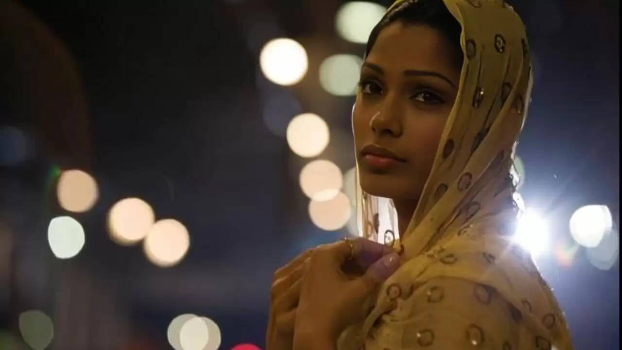 फ्रीडा पिंटो का जन्मदिन: एक अद्वितीय करियर की कहानी