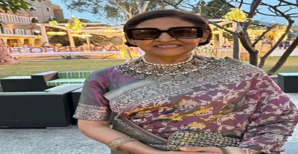 हिमाचल के हरिपुर पहुंची दीप्ति नवल ने अपनी 'दुनिया' से मिलाया
