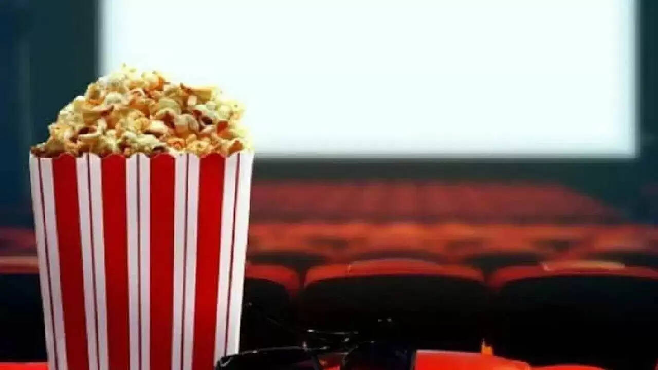 क्या मल्टीप्लेक्स में सस्ते पॉपकॉर्न और कोल्ड ड्रिंक मिलेंगे? सुप्रीम कोर्ट की सख्त चेतावनी