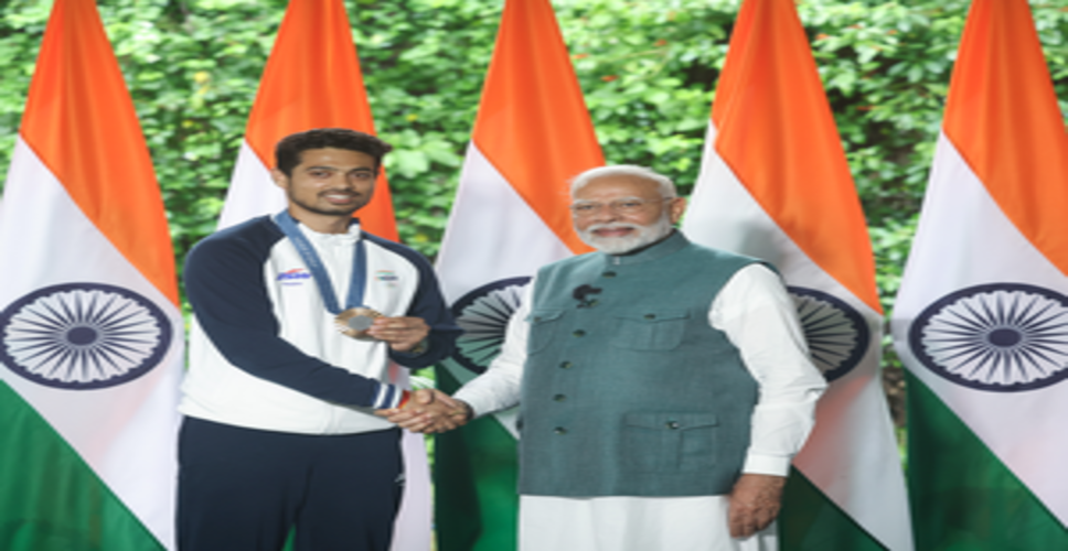 'कसा आहे भाऊ?', जब पीएम मोदी ने ओलंपिक पदक विजेता स्वप्निल कुसाले को उनकी मातृभाषा में दी बधाई