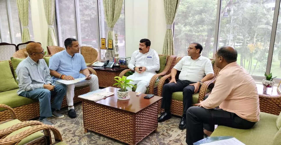 बराक घाटी में दैनिक ट्रेन सेवाओं की बहाली की मांग को मिली नई गति