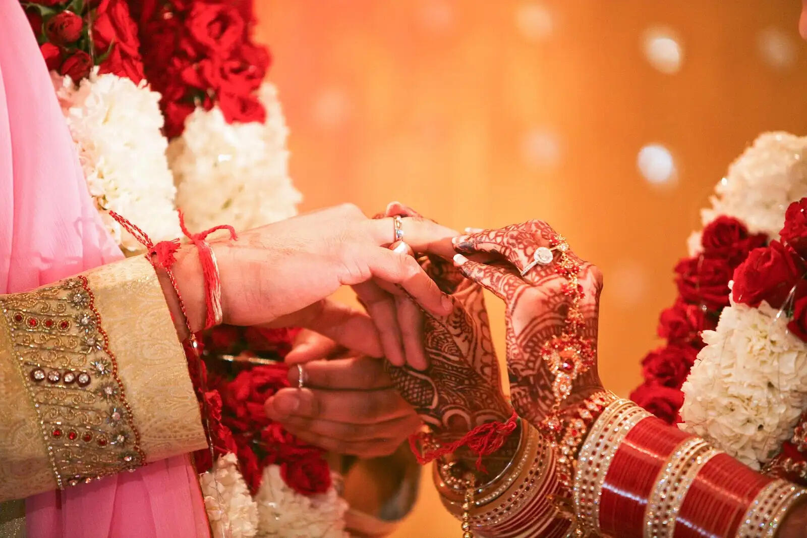 शादी के बिना मर्जी के होने के कारण: जानें क्यों लोग मजबूर होते हैं