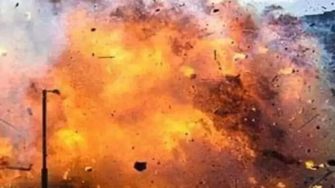 आगरा में दीपावली पर सिलेंडर विस्फोट से मचा हड़कंप