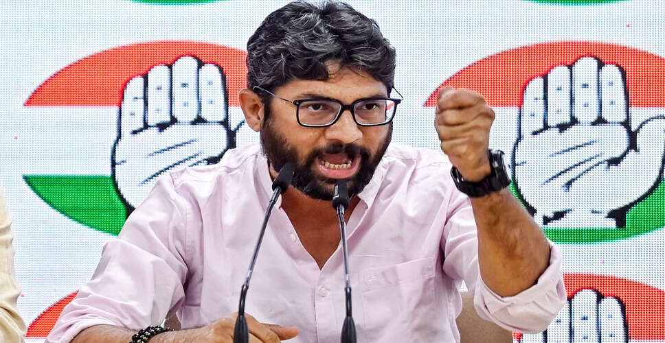 जिग्नेश मेवाणी ने ऑपरेशन सिंदूर पर उठाए सवाल, विदेशी दबाव का लगाया आरोप