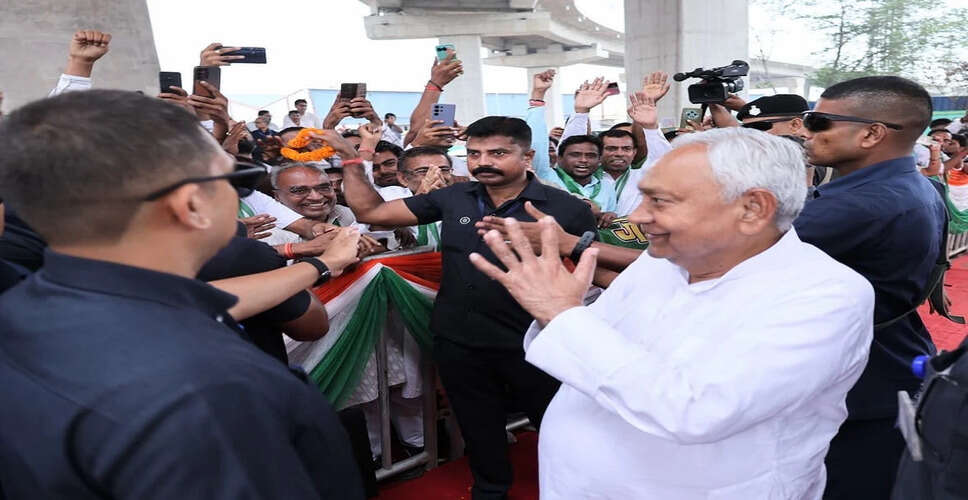 बिहार में निर्माण श्रमिकों के लिए 802 करोड़ रुपये का हस्तांतरण, नीतीश कुमार ने की घोषणा