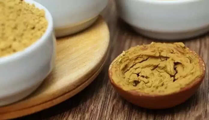 घरेलू नुस्खे: चेहरे के दाग धब्बों से छुटकारा पाने के उपाय