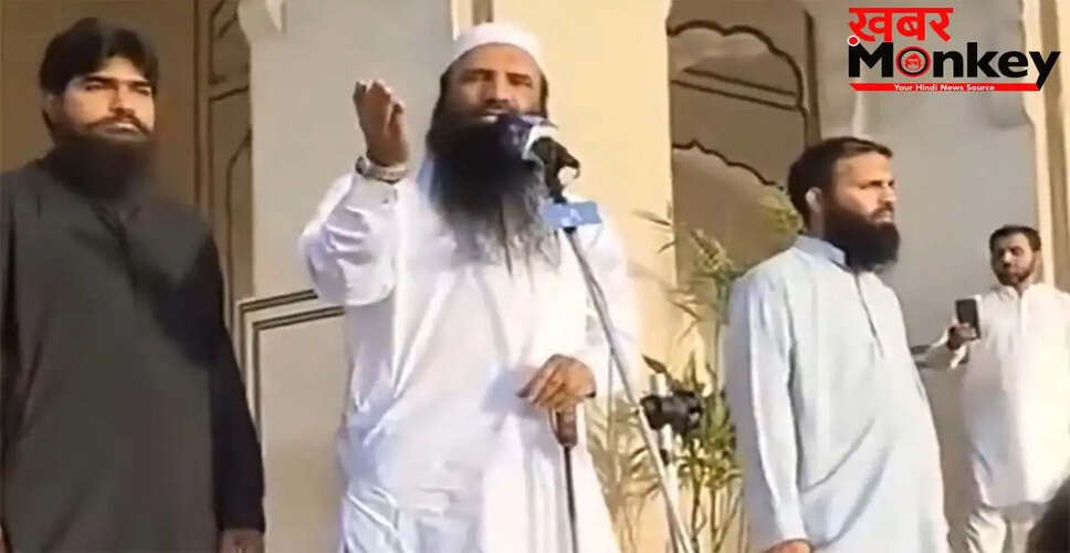 लश्कर के उप प्रमुख ने पाकिस्तान के नेताओं को दी खुली धमकी