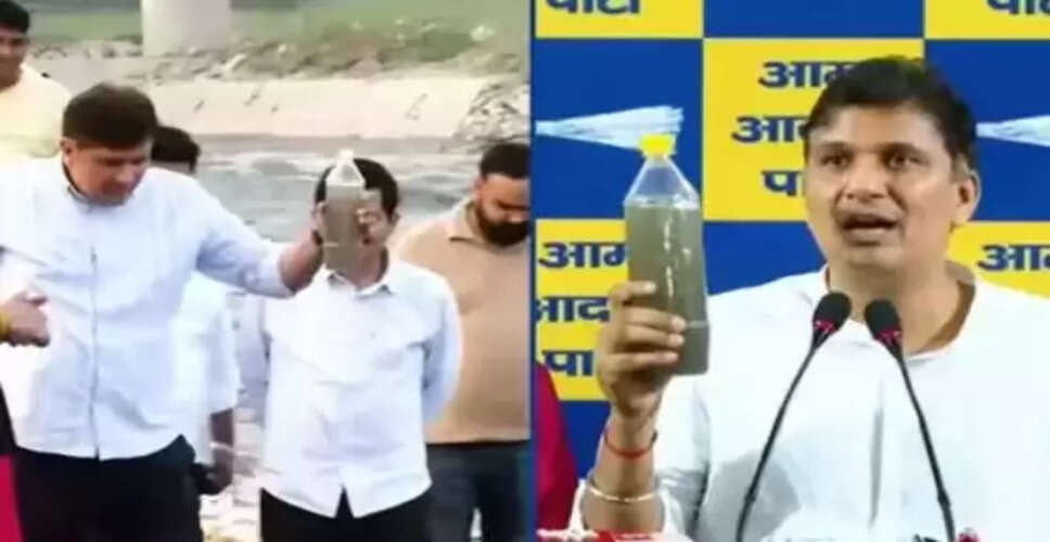 आप ने यमुना के प्रदूषण पर भाजपा को दी चुनौती, मुख्यमंत्री को पानी पीने को कहा