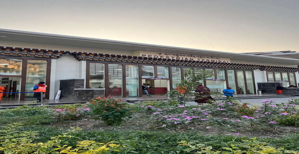 जयगांव और फंट्शोलिंग के बीच यात्रा में नई सुविधा: बिना वीजा के सीमा पार